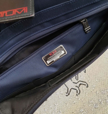 tumi (lsh7424)