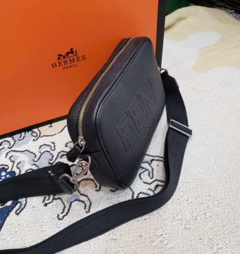 fendi deo chéo (lsh7374)