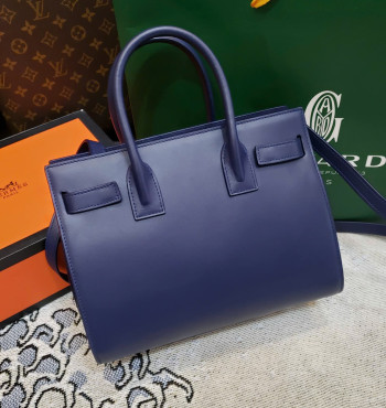 saint laurent (lsh7180)