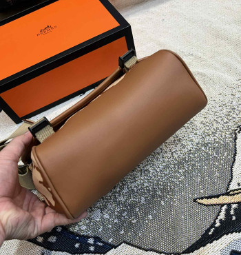 prada túi đeo chéo (lsh7016)