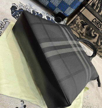 Burberry tote (lsh7011)