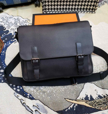 túi đeo chéo burberry (lsh7038)