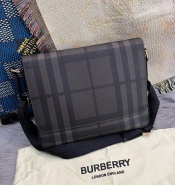 túi đeo chéo burberry (lsh6563)