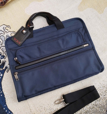 tumi (lsh7424)