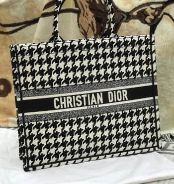 dior  (lsh4988)